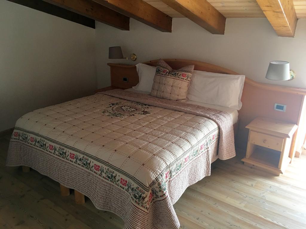 I Tre Magli Hotel Dimaro Exterior foto