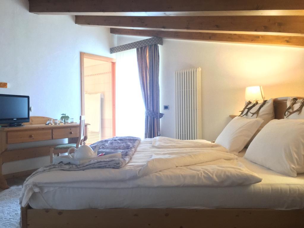 I Tre Magli Hotel Dimaro Exterior foto